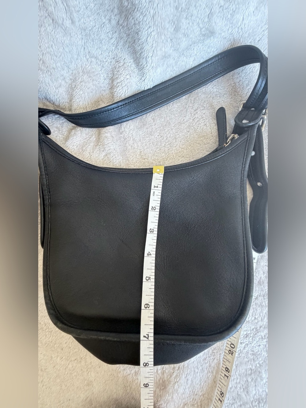 Vintage Coach Black Leather Janice Legacy Crossbody Bag Hobo 9950 Nickel HW - Picture 8 of 16